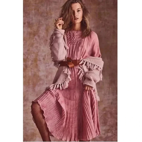 LoveShackFancy Pink Noelle‎ Boho Smocked Midi Dress Petite - Picture 1 of 9